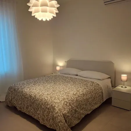 شقة Maresol كارارا