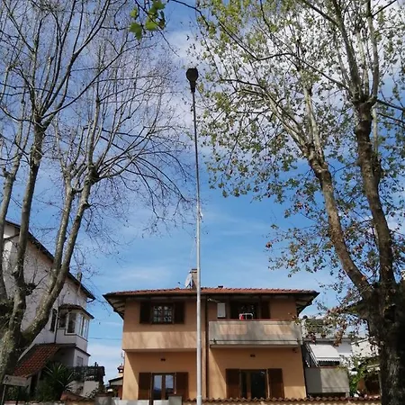 Maresol Apartman Carrara